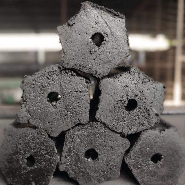 Hardwood Charcoal Briquettes for Barbeque